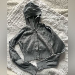 H&M 100% cotton cropped cardigan, size 2